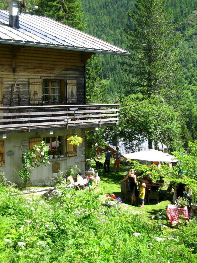 The Guest House Vallorcine Exteriör bild